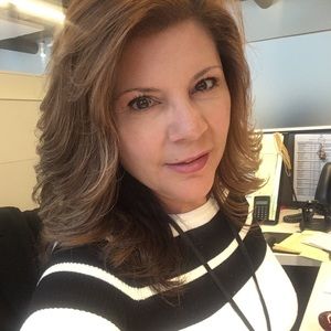 Meet your Posher, Evelyn